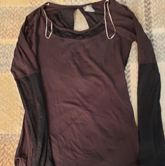 Calia detailed top. - Picture 1 of 6